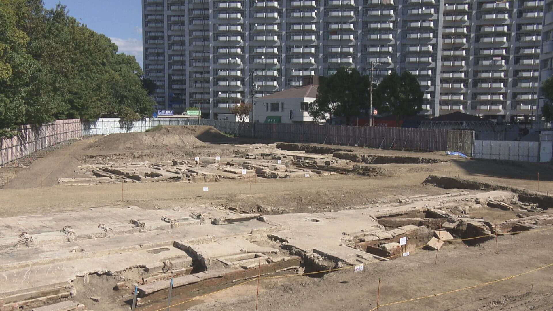 広島陸軍病院遺構で周辺住民へ発掘調査説明会